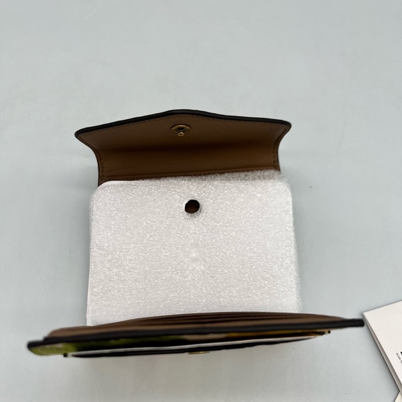 Coach Wyn Small Wallet With Floral Print - Picture 4 of 8